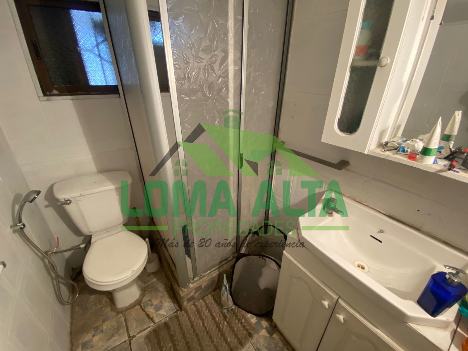 WhatsApp-Image-2025-10-08-at-16.06.50