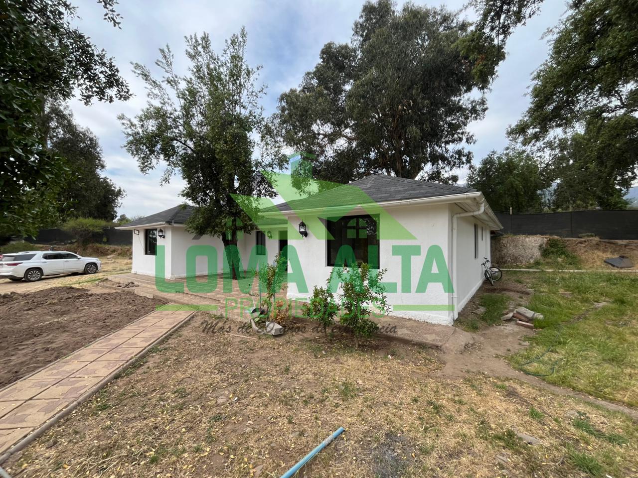 WhatsApp-Image-2025-10-27-at-17.42.48