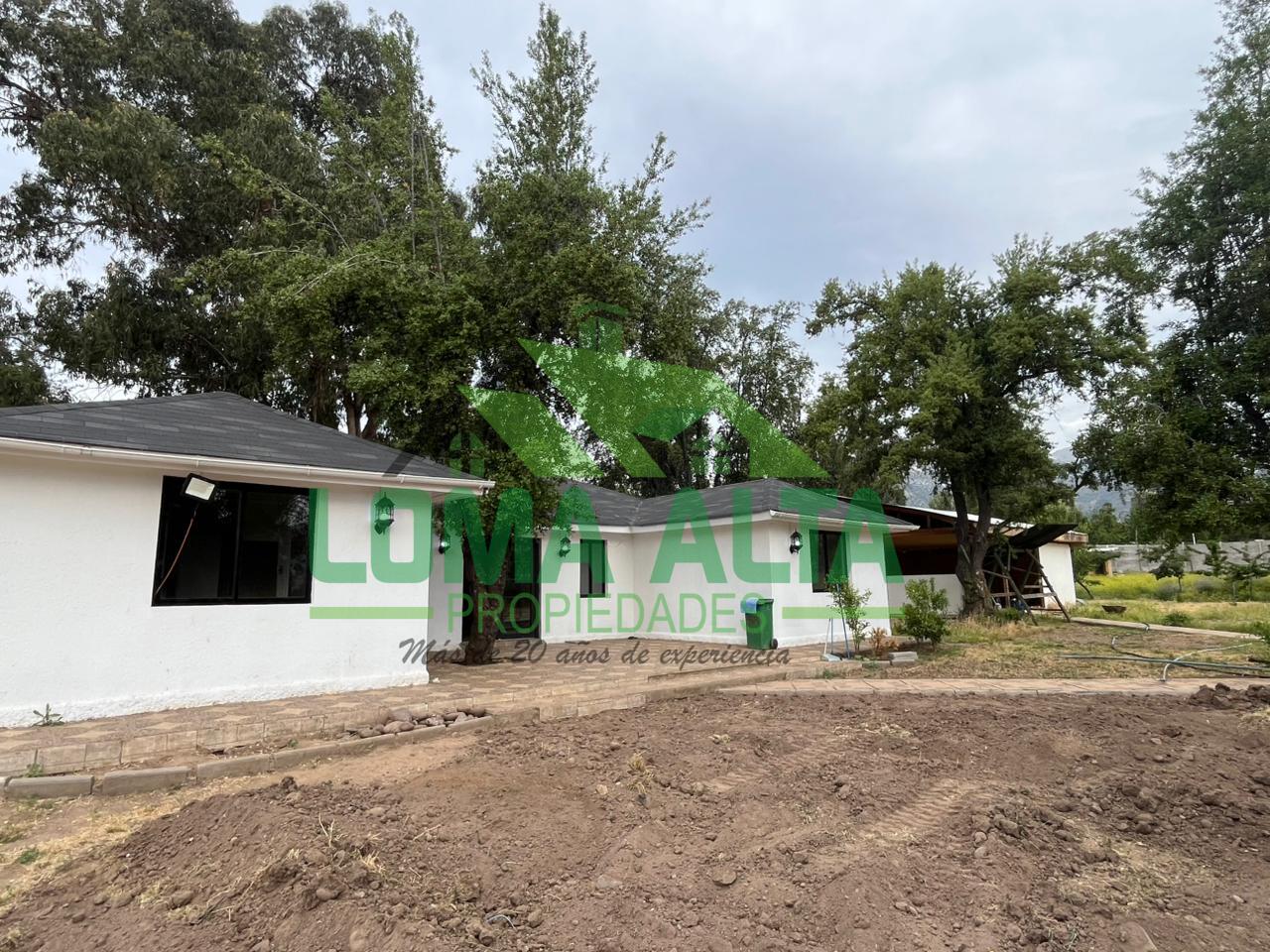 WhatsApp-Image-2025-10-27-at-17.42.49