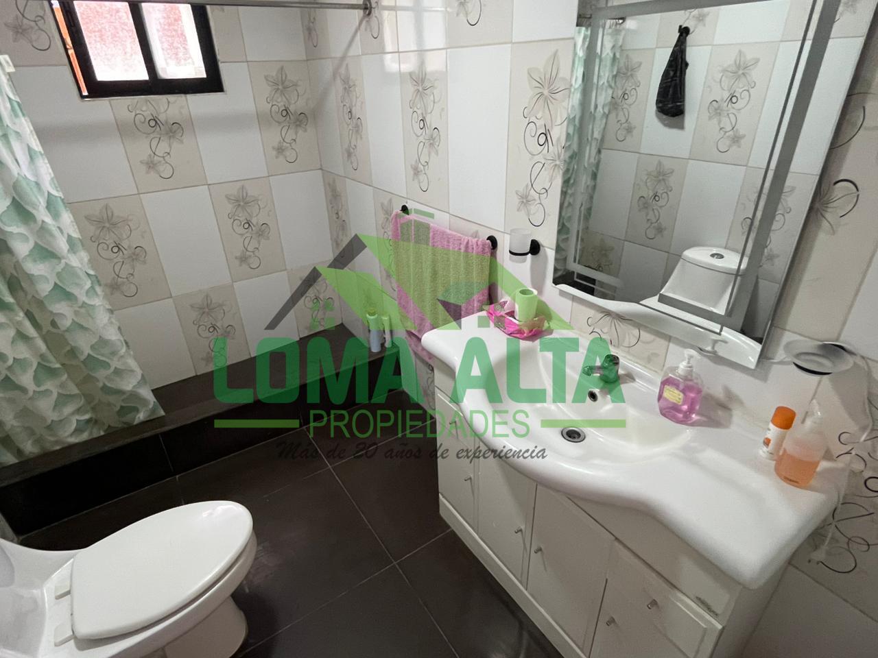 WhatsApp-Image-2025-10-27-at-17.43.00