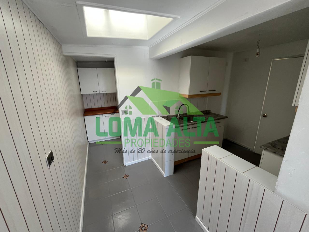 WhatsApp-Image-2025-11-10-at-17.51.52