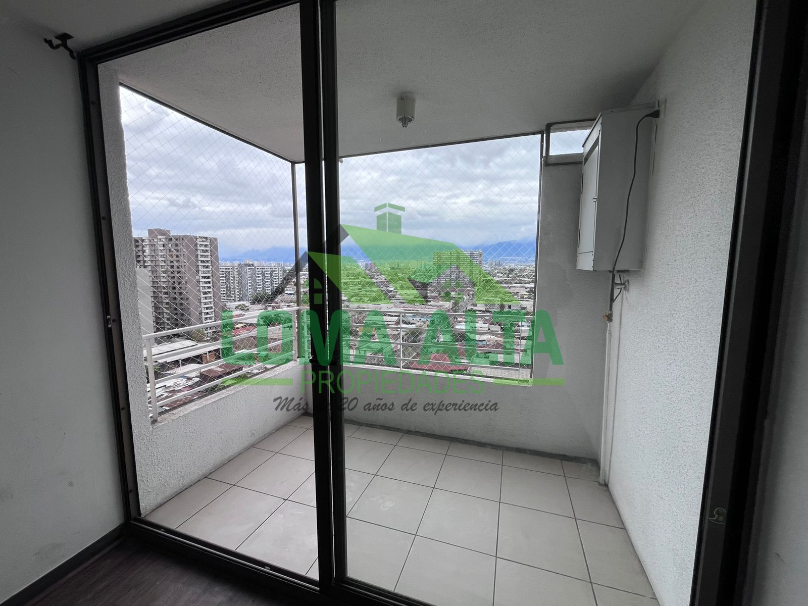 WhatsApp-Image-2025-10-05-at-13.33.00-2