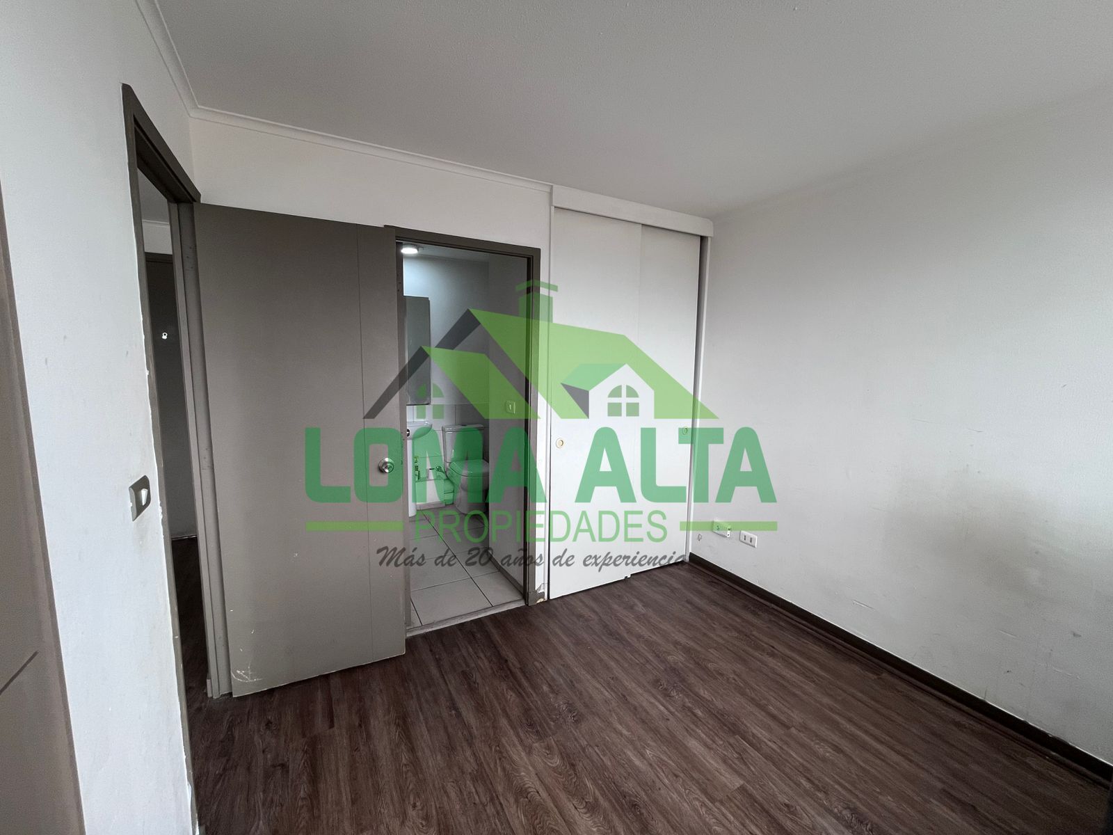 WhatsApp-Image-2025-10-05-at-13.33.01-2