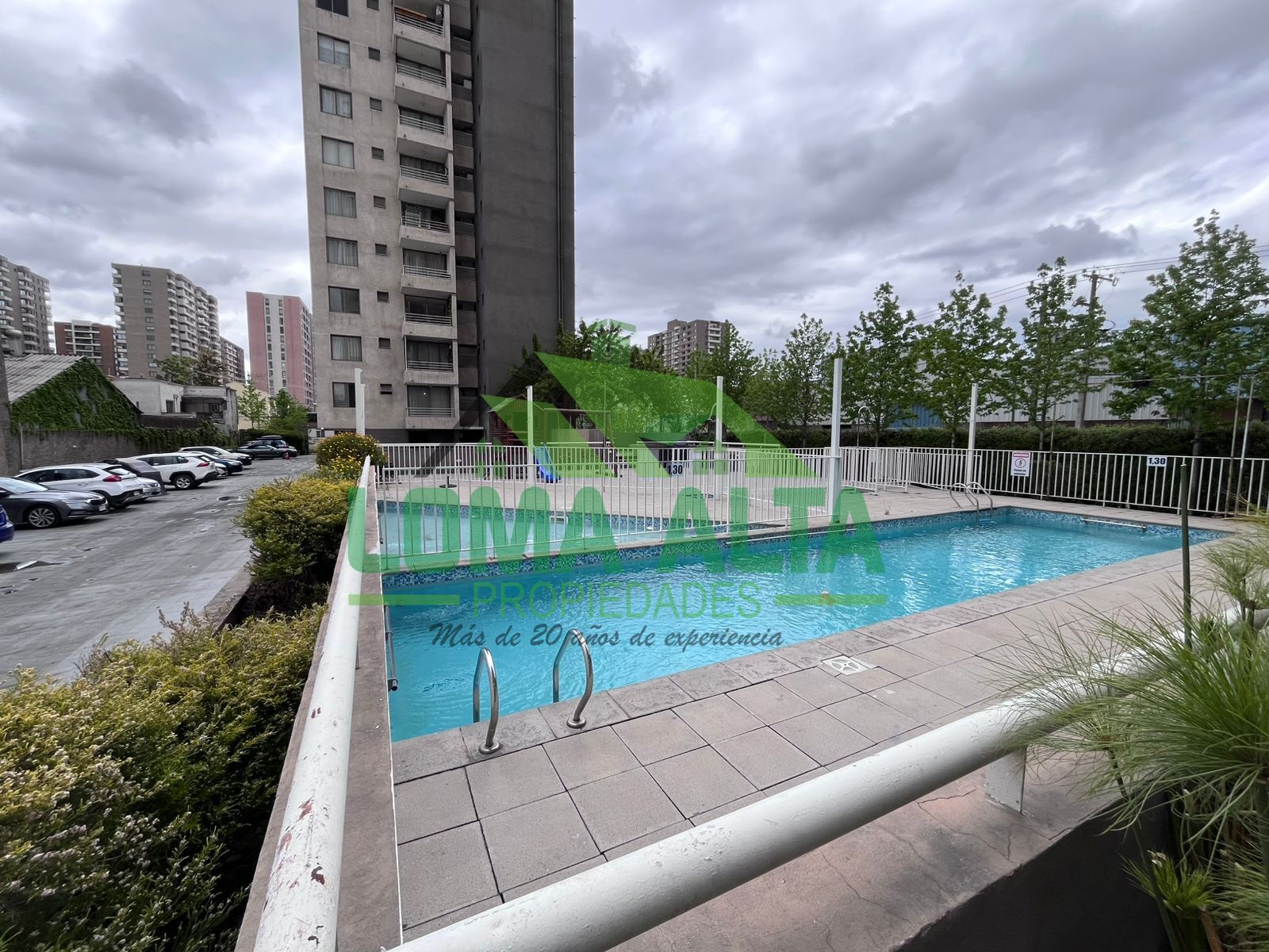 WhatsApp-Image-2025-10-05-at-13.33.02-3