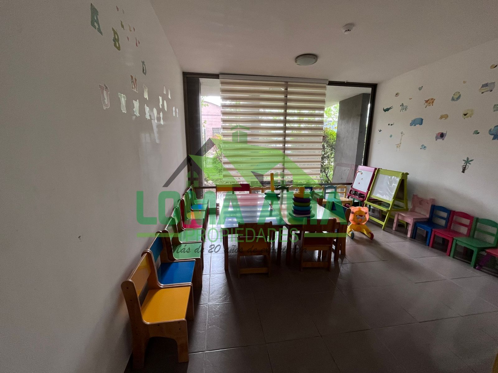 WhatsApp-Image-2025-10-05-at-13.33.02-4