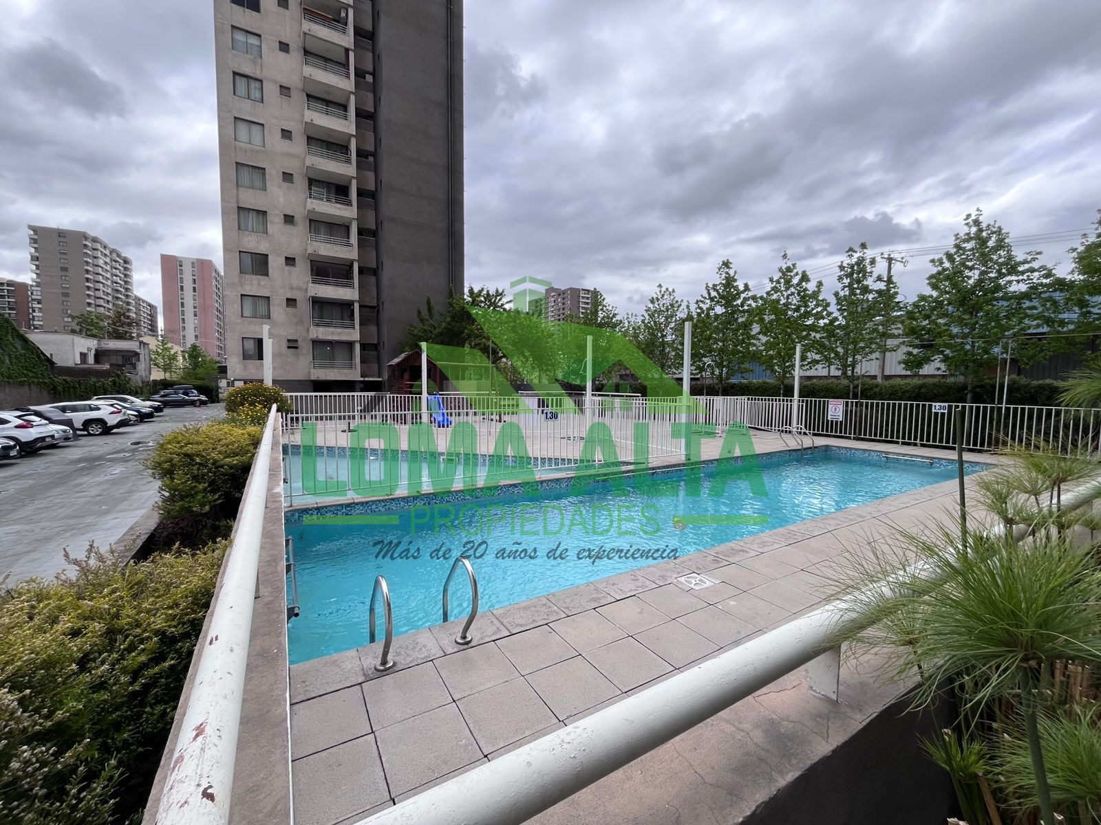 WhatsApp-Image-2025-10-05-at-13.33.02